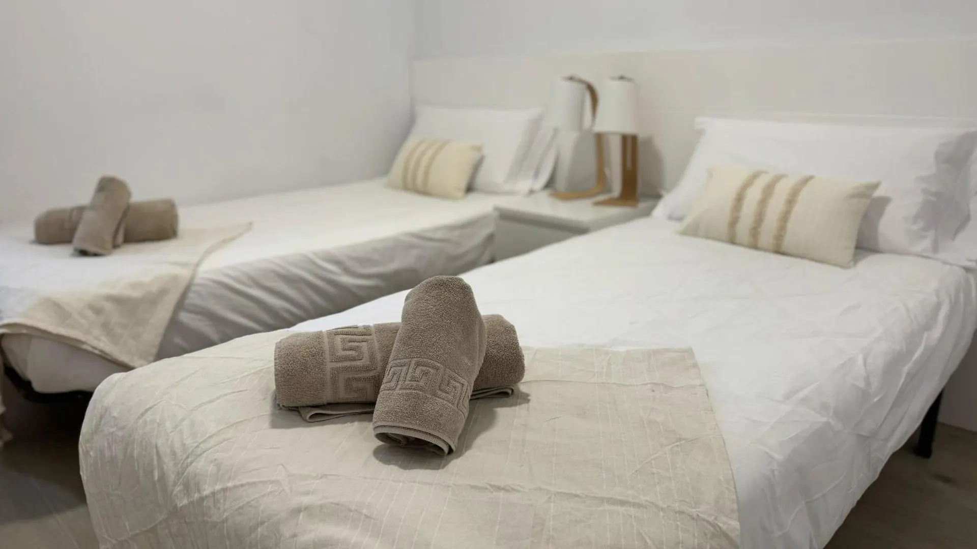 Encamp Con Encanto Apto Con 2 Hab Wifi Y Pk Apartment